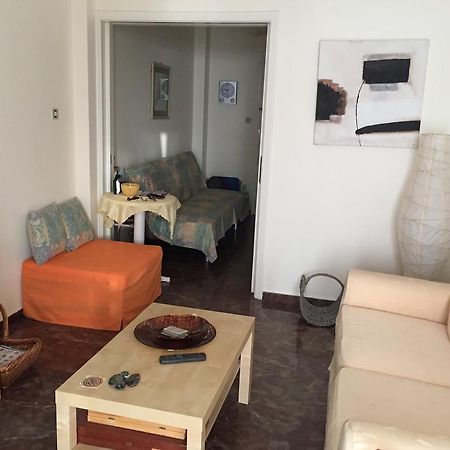 Vlastos Apartment Kalamos  Exterior photo